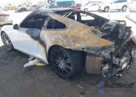 2015 Porsche 911 Carrera 4S z USA, uszkodzony, nr VIN WP0AB2A96FS125976